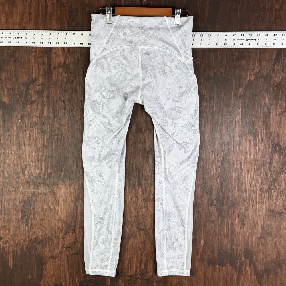 Lululemon Athletica Train Times 7/8 Pant 25" Mesh Panels White Gray Women's 6